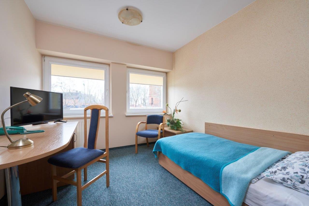 Hostel Relaks オルシュティン エクステリア 写真